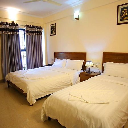 The Lounge Business Hotel Μπανγκαλόρ Εξωτερικό φωτογραφία